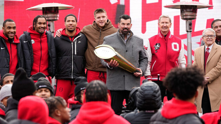 Ohio State Golf Tim Urnebesan video After the rainfall of CFP Ryan