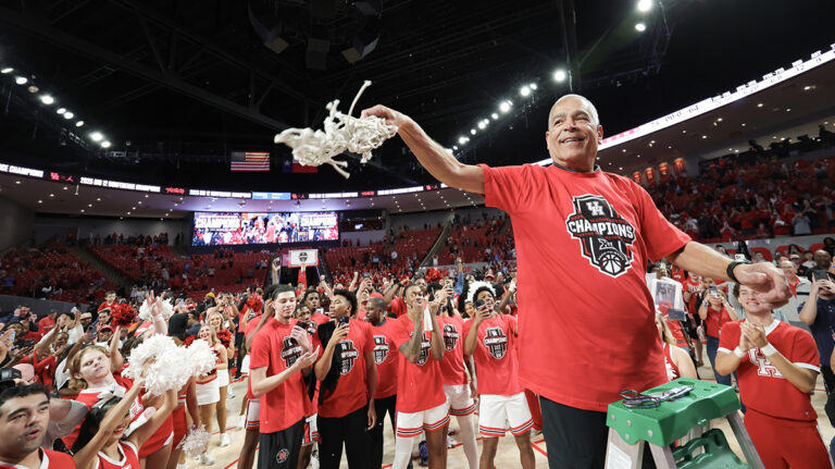 Kelvin Sampson earns dazzling review from Bill