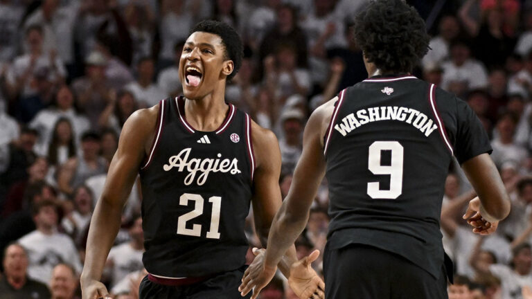 Texas A & M basketball was dominated by this statue that it was upset no. 1 Auburn